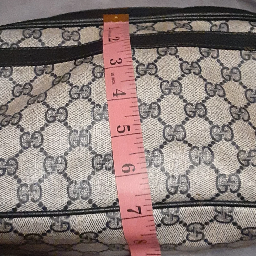 Gucci Vintage Purse - Picture 7 of 16